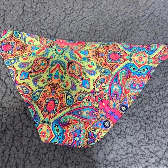 Bikini bottoms - Picture 2 of 3